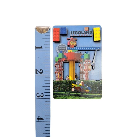 Vintage Legoland Magnet 3 Dimensional Layer Block Souvenir Carlsbad California - Picture 4 of 4